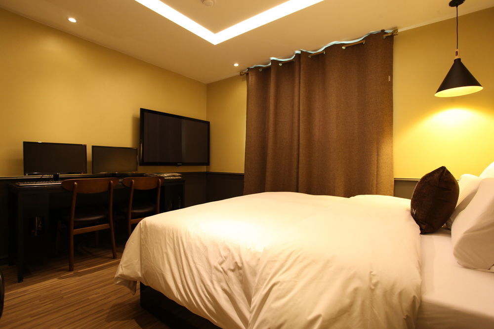 Lin Hotel Seul Esterno foto