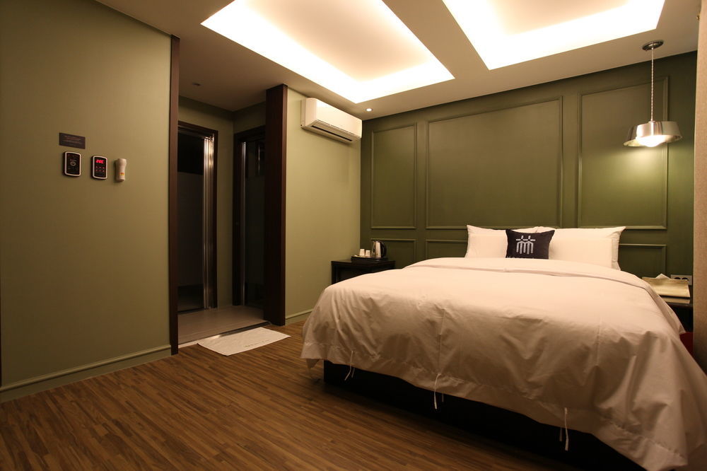Lin Hotel Seul Esterno foto