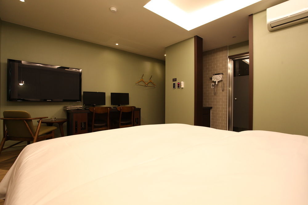 Lin Hotel Seul Esterno foto