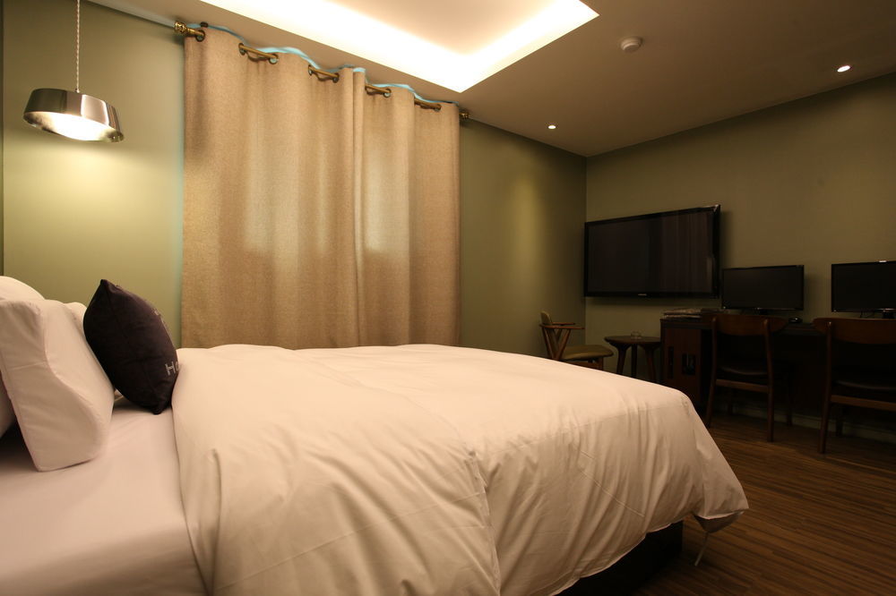 Lin Hotel Seul Esterno foto