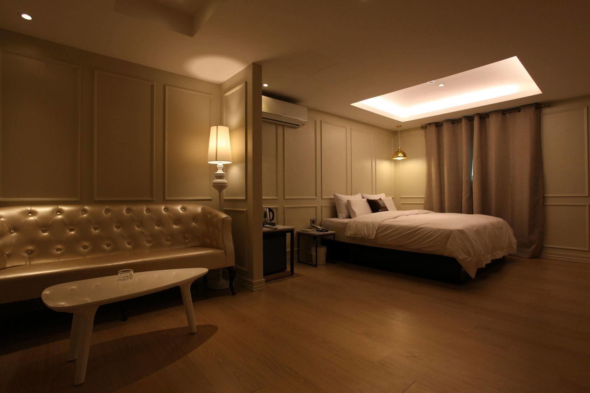 Lin Hotel Seul Esterno foto