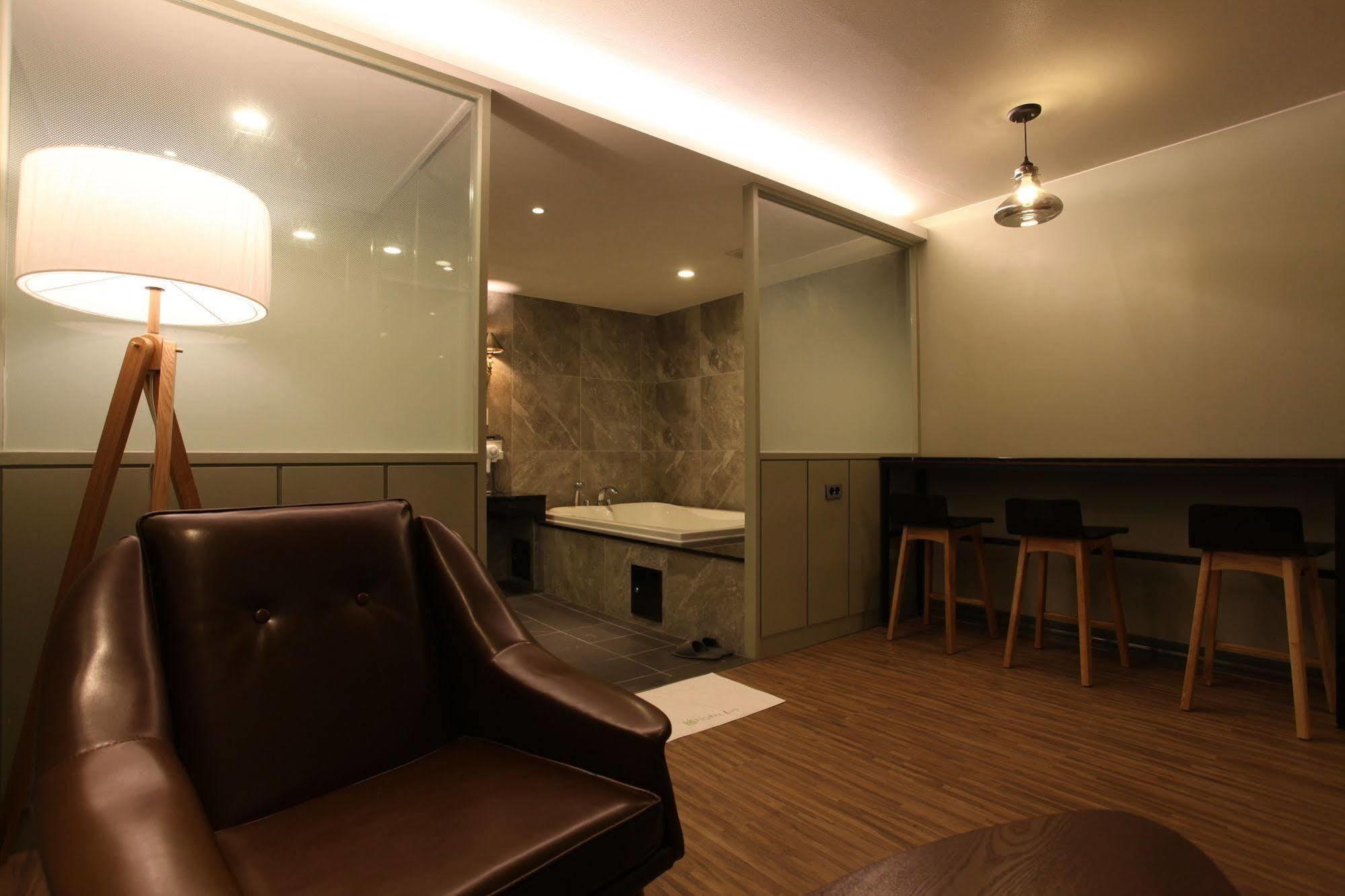 Lin Hotel Seul Esterno foto