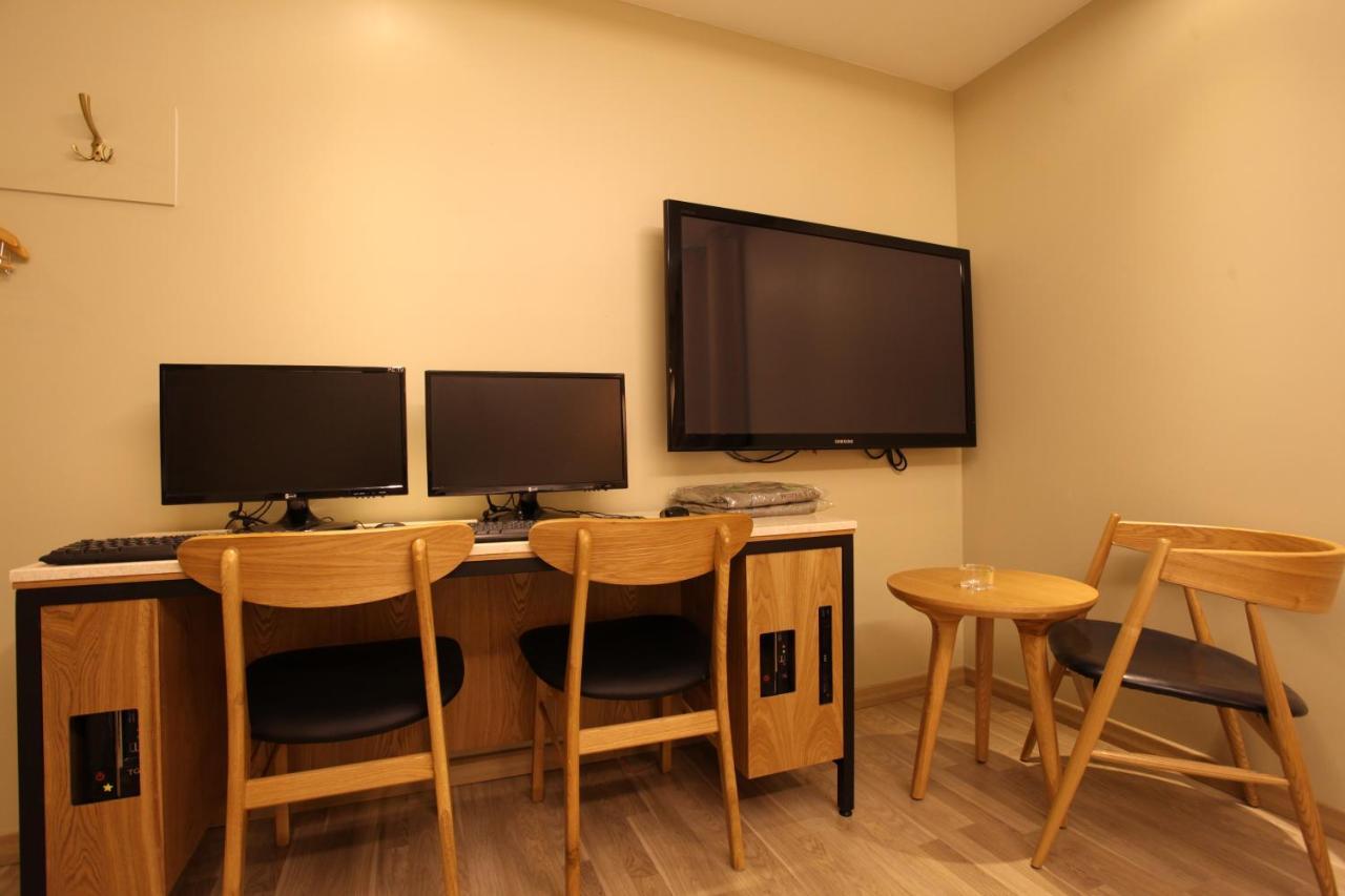 Lin Hotel Seul Esterno foto